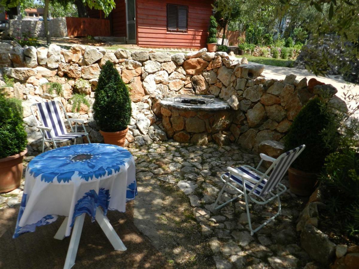 Apartmani Lucija Jurkovic Malinska Bagian luar foto